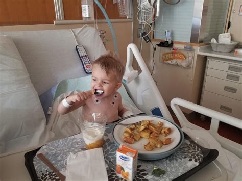 Doctors Removed 7 Pieces Of Popcorn From Her Sons Lungs Now This Mom