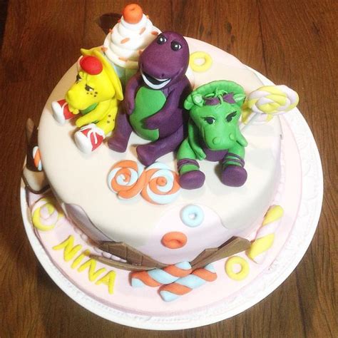 Barney And His Friends Cake Decorated Cake By Cláudia Cakesdecor