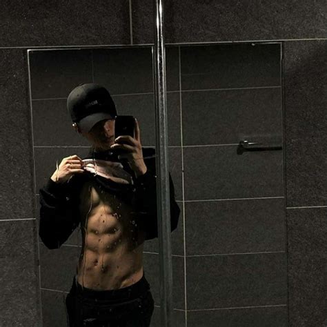 Pin By Bts Army On Ulzzang Men Abs Mirror Selfie Abs Guy Abs Boys