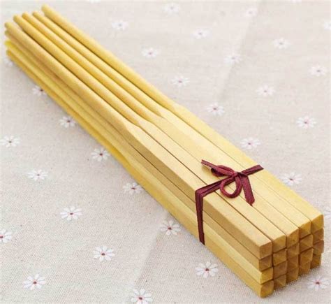 Unfortunately i didn't have the chance to meet very many japanese people until actually coming to japan. japanese style Wooden Chopsticks, Luxury Chopsticks,Tableware, Cooking tools,Creative chopsticks ...