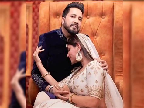 mika singh declares akansha puri as his bride to be on swayamwar show mika di vohti bollywood