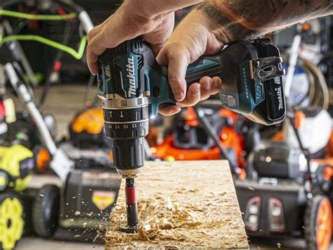 18V Makita Compact Hammer Drill XPH12 and XFD12 Drill Review | Pro Tool ...