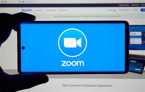 Compare video chat app features in a table. The Privacy Dangers of Zoom Video Conferencing - PrivacyEnd