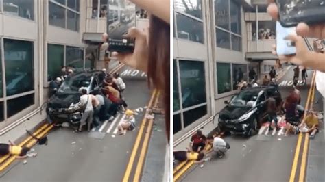 93,178 likes · 2,093 talking about this. 2 Filipinos dead in a car accident in Singapore | The ...