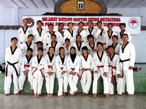 Tingkat ketepatan dan kecepatanpemprosesan surat dinas dinyatakan dalam keje lasan redaksional, kekuatan. Foto Ujian Kenaikan Tingkat DAN Kukkiwon NTB - Taekwondo