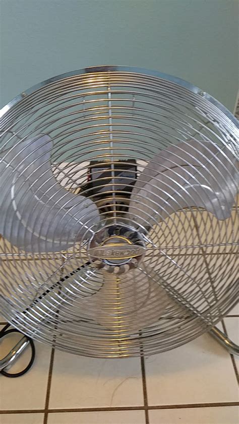Lakewood 20 Floor Fan For Sale In Puyallup Wa Offerup