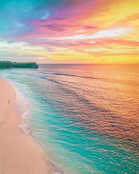 Pin By Om Abdou On طبيعة خلابة Pastel Sunset Beach Wallpaper