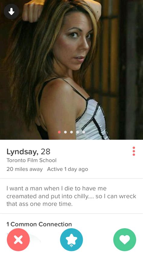 The Best Worst Profiles Conversations In The Tinder Universe Sick Chirpse