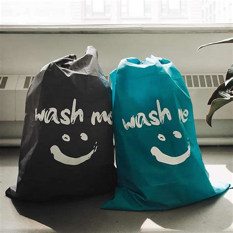 Best 5 Laundry Bags For Van Life 2024 Tiny Living Life