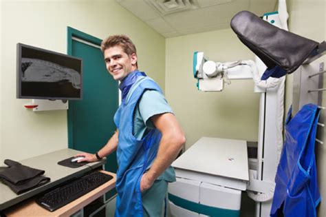 Radiologic Technologist Career Careertoolkit