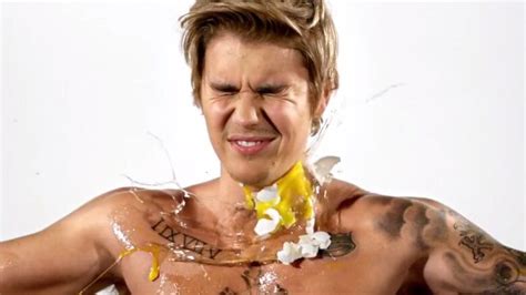 Justin Bieber Gets Egg On His Face In Comedy Central Roast Teaser Cbc
