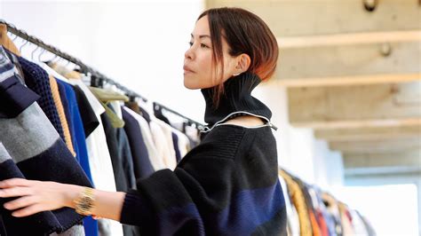 ファッションデザイナー阿部千登勢（サカイ）が銀座に感じる「日本のデザイン」 | Webマガジン「AXIS」 | デザインのWebメディア