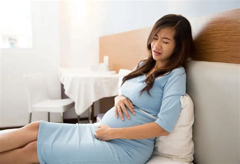 Stomach Pain While Pregnant Causes Signs And Treatment