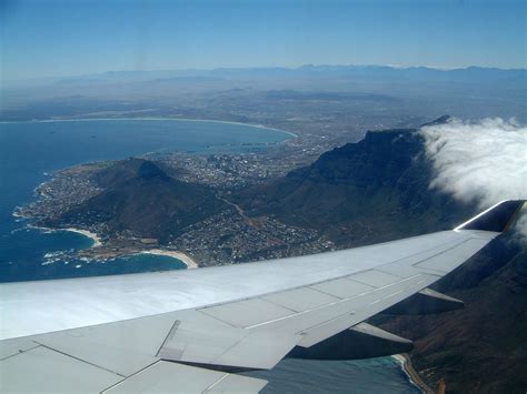 Asisbiz Aerial Photos Of Cape Town Feb 2001 01