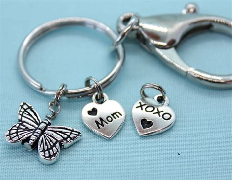 Custom Keychain for Mom, Mother's Day Gift, Heart Charm, Gift for Mom, Silver Mom Charm, Car ...