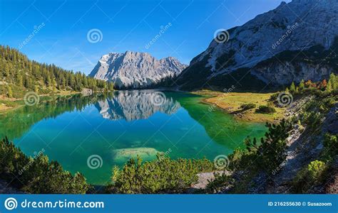 Pictorial Colorful Autumn Landscape Tirolean Alps Lake Seebensee And