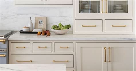 Since primer is much cheaper than paint, this will save you some cash. 6 Cream Kitchen Cabinets to Help You Think Beyond All ...