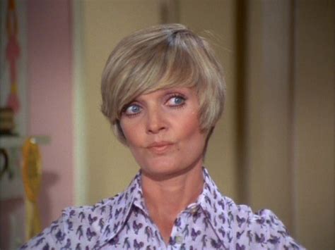 Florence Henderson Mom On The Brady Bunch Dies At 82 Florence Henderson