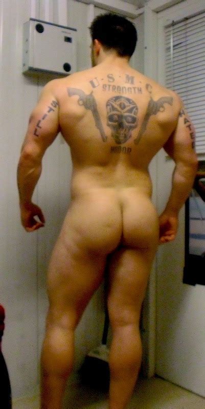 Hot Naked Muscle