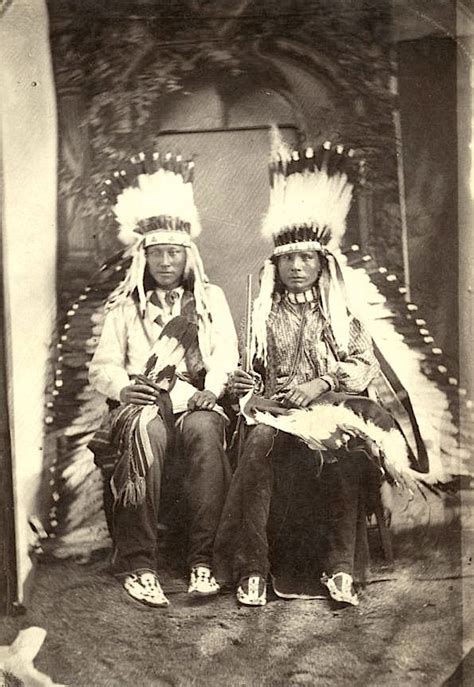 cheyenne men ca 1880 photo by cosand and mosser indios nativos americanos nativo