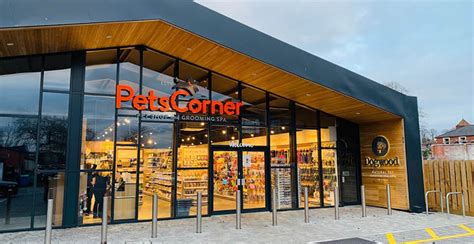 Pets Corner Re Opens Shops In Garden Centres Garden Centre Retail