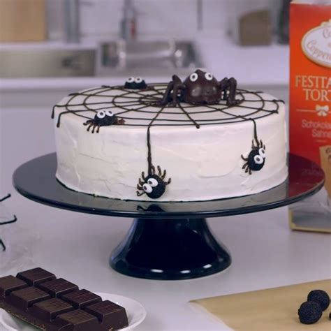 We did not find results for: Videoanleitung: Halloween-Spinnen-Torte | Halloween kuchen ...