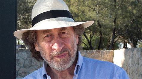 howard jacobson s novel j takes us into a dystopia without signposts the australian