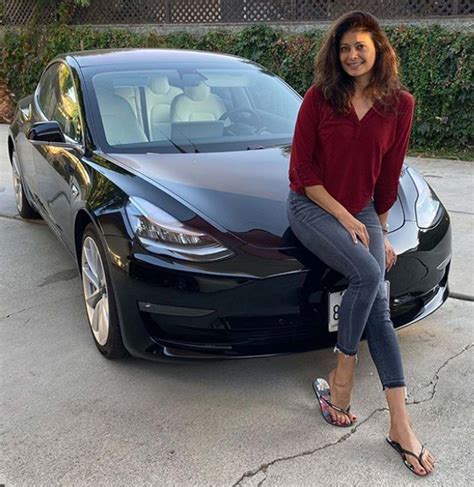 Tesla Owners In India Bollywood Celebs Personalities Who Own Tesla
