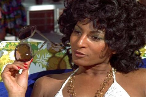 Sexy Pam Grier Pam Grier Looking Sexy In Coffy