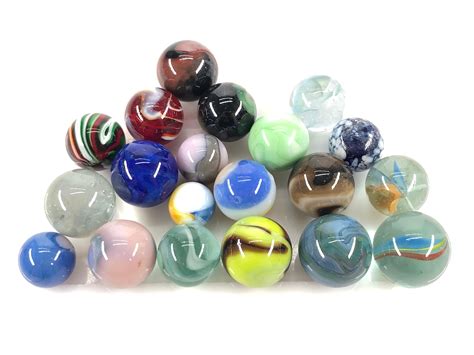 Lot Lot Of 20 Vintage Glass Shooter Marbles