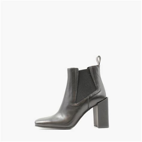 Black Ankle Boot With Heel And Elastic Laura Bellariva