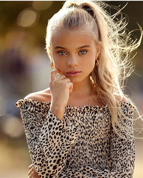 Leopard Top Beautiful Little Girls Beautiful Blonde Beauty Girl