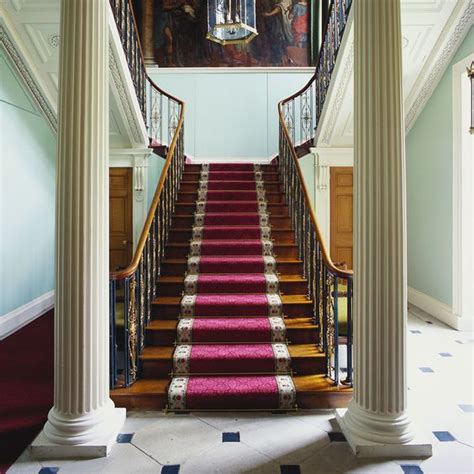 Browse our collection of corfe castle cottages. A Look Inside Frogmore House | Frogmore house, Cottage ...