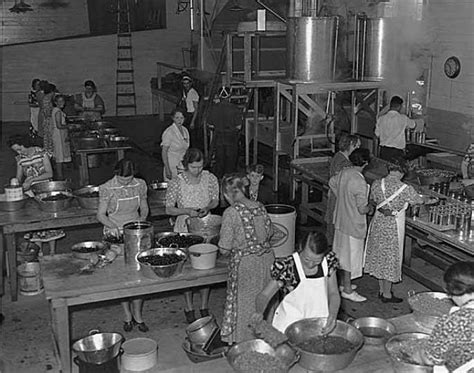 Women Work At The Kirkland Cooperative Cannery In July