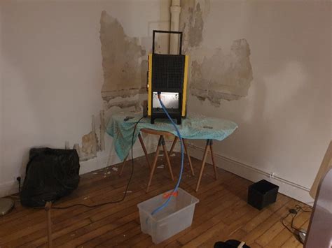 Maybe you would like to learn more about one of these? Comment assécher un mur humide ? Comment résoudre un ...