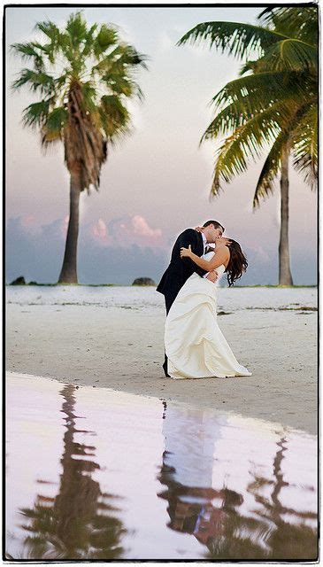Kiss By Dusk By Ryan Brenizer Via Flickr Beautiful Wedding Photos