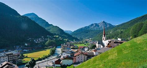 Bicycle rental, rock climbing, horse riding, golfing, walk & hike sightseeing, white water rafting. Sommerurlaub in Tirol - Ötztal - Hotel Gasthof Sölden