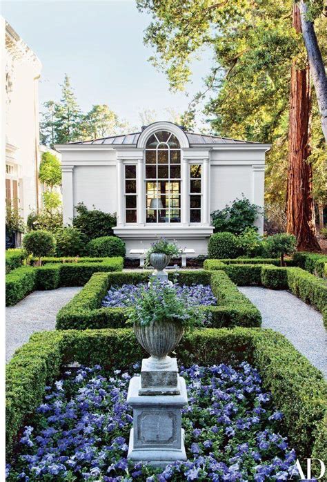 A Classic Colonial Revival By Miles Redd The Glam Pad Garden Design