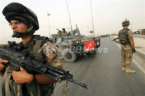 Check spelling or type a new query. イタリア軍がタリバンを買収？そのせいで仏兵士が死亡と英紙 ...