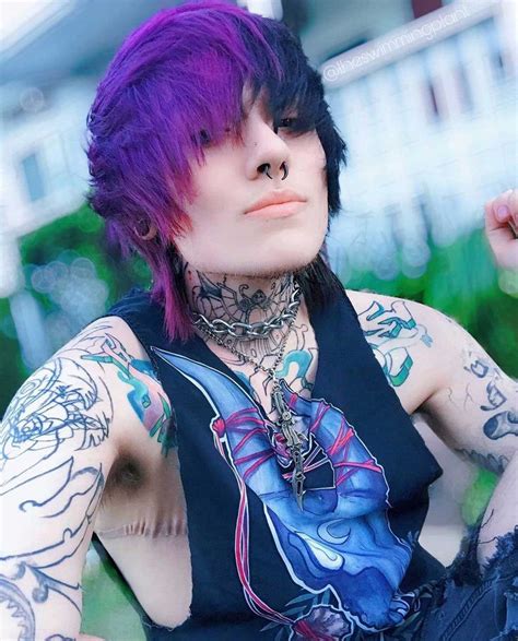 40 Best Emo Hairstyles For Guys To Fit Your Edgy Personality Emo Hairstyles For Guys Emo