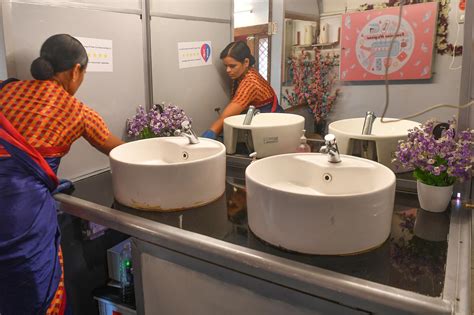 Washroom On Wheels India Firm Turns Buses Into Womens Toilets In Pune