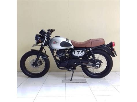 Kawasaki w800 the w800 is the pinnacle of vintage motorcycle. Jual Motor Kawasaki W 175 SE 2018 0.2 di DKI Jakarta ...