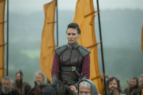 As the vikings establish their stronghold in york, ivar is determined to lead the great army. Vikings Season 5 Episode 7 Review: Full Moon - TV Fanatic