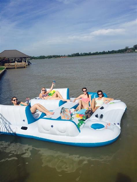 Inflatable 6 Person Pool Raft Floating Island W 2 Built In