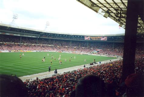 Shepherds bush national stadium wembley stadium old photographs yet to come old london old and new over the years conference. Caledonia Dreaming or Ian38018 Football Travels: Wembley ...