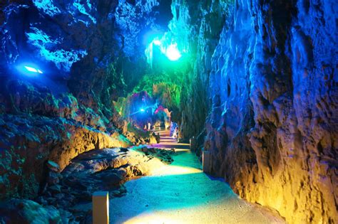 Top 7 Most Beautiful Caves In Japan