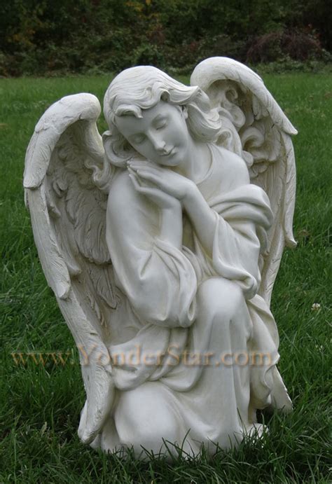 Kneeling Angel For 39 Scale Off White Outdoor Nativity Yonder Star