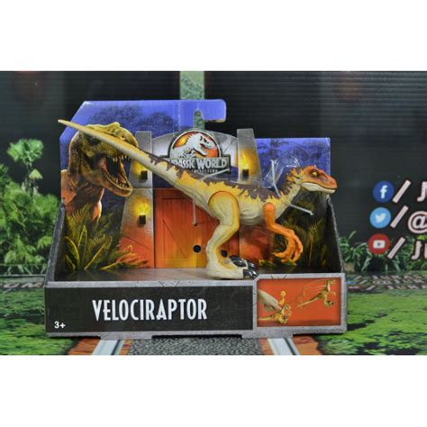 Jurassic World Legacy Collection Velociraptor Mattel Jurassic Fan Quest