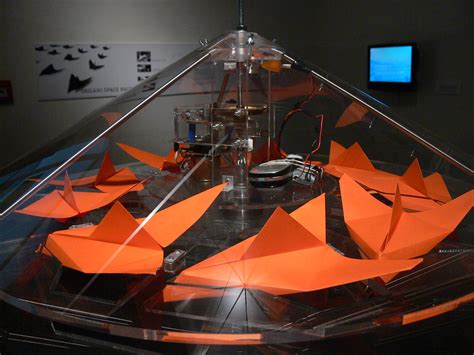 Origami Space Race SaŠo SedlaČek