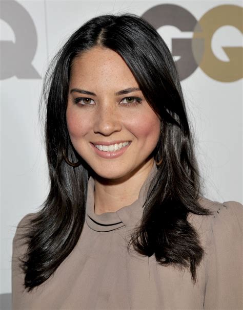All About Hollywood Celebrity Olivia Munn Hairstyles